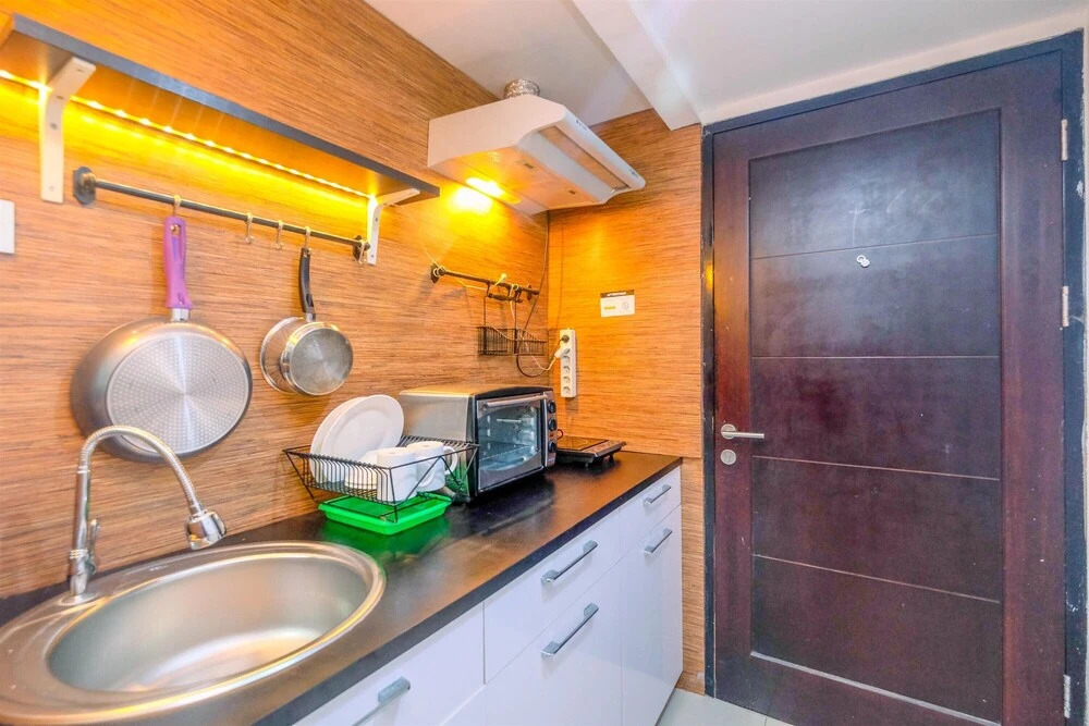 Elegant and Comfy Studio Apartment Ambassade Residence