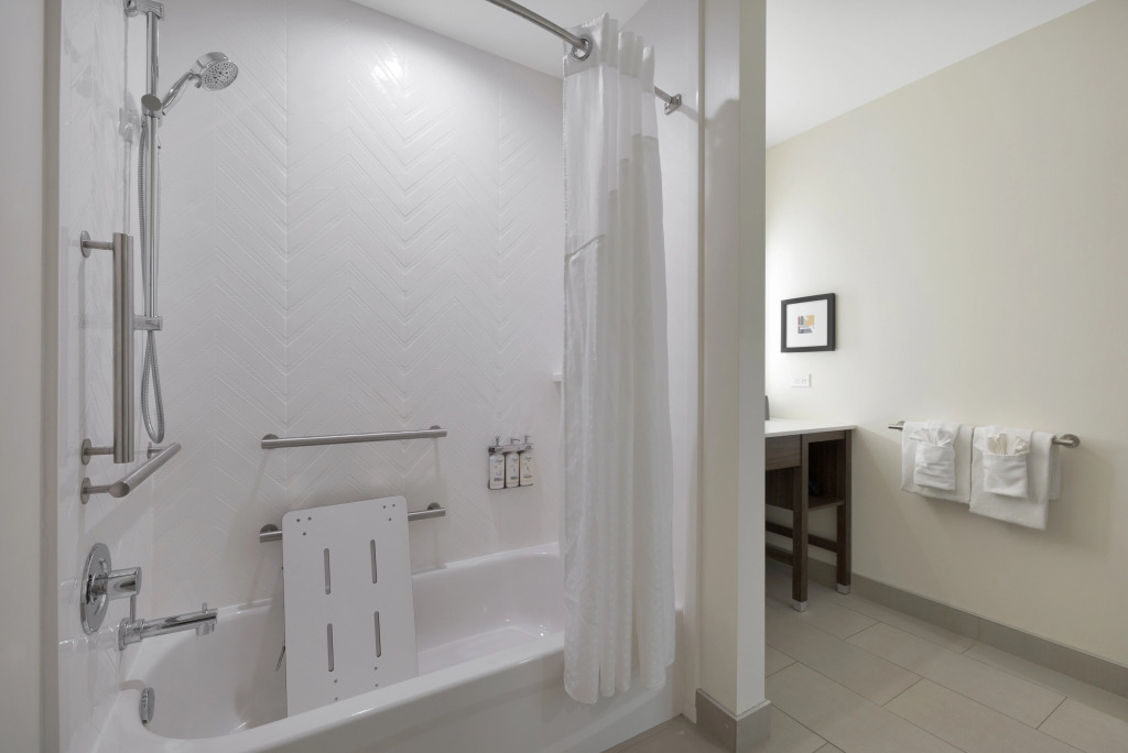 Holiday Inn - Chicago - Tinley Park by IHG