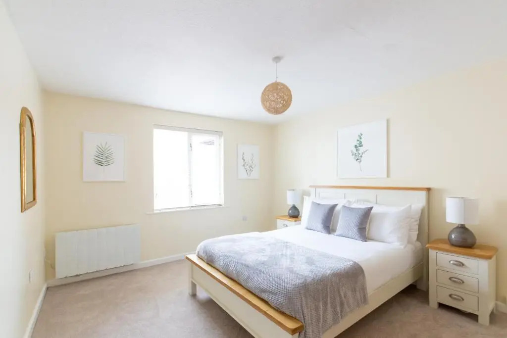 Modern, 2 bedroom apartment in centre of Southsea