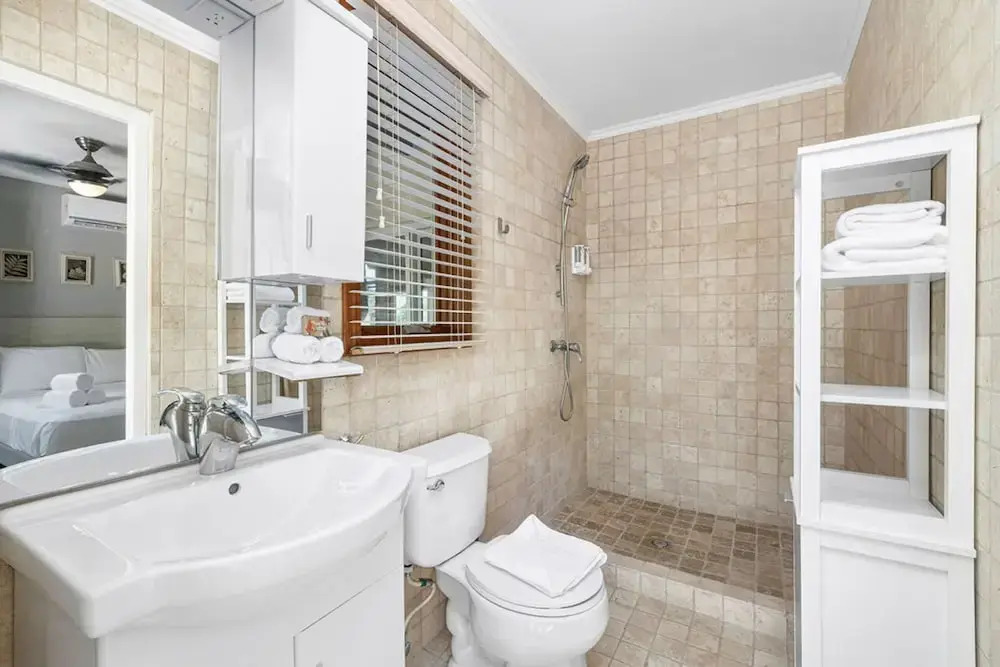 Amazing 4br4ba Villa w Pool Birdsanctuary Views