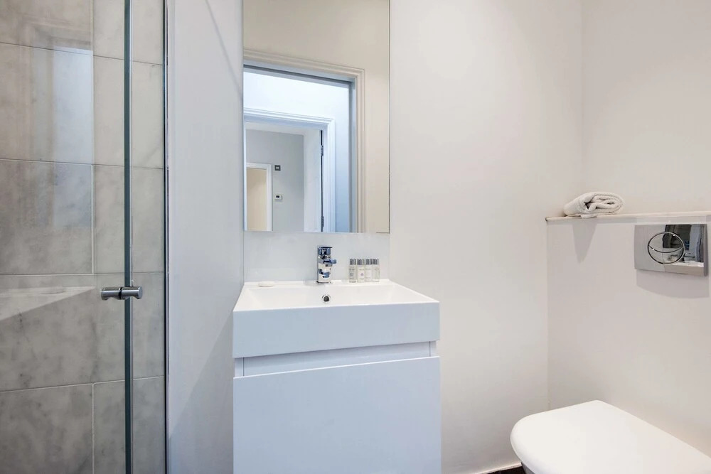 The Charleville Road Nest - 38CR5