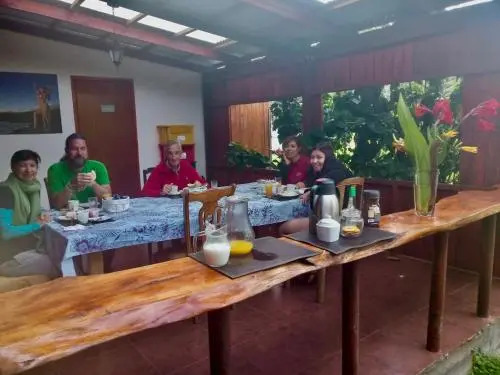 Kahina Lodge