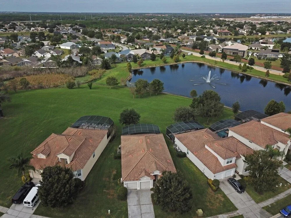 4 Bed / 4 Bath Villa on Windsor Hills Home