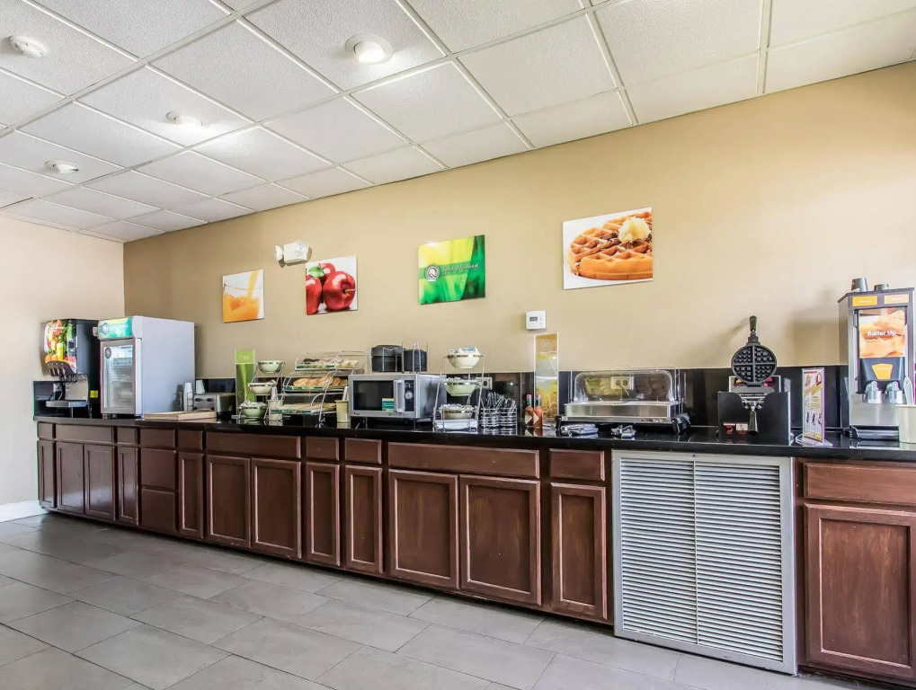 Quality Suites New Iberia