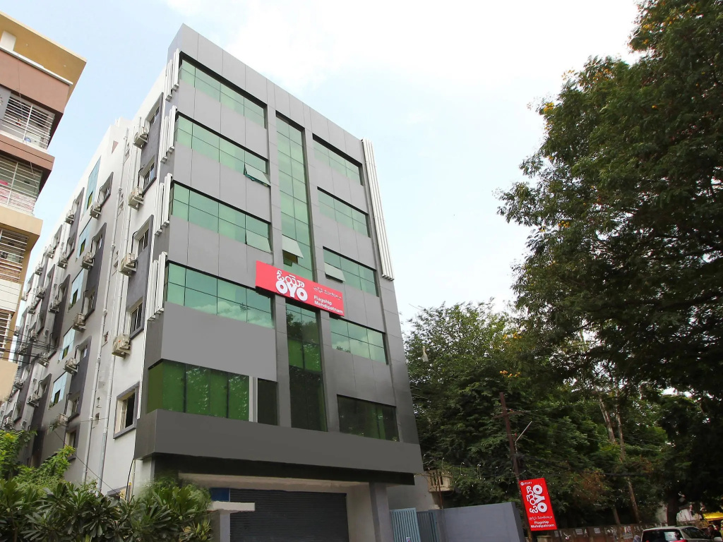 Goldhorn Hotels & Banquet Mehdipatnam Near St Anns college