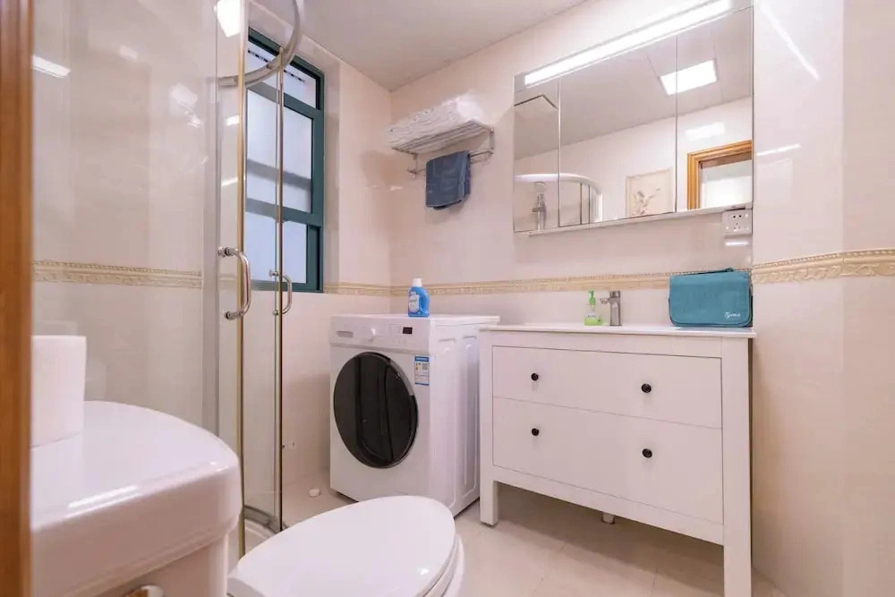 Tyms Xujiahui Premium 2BR APT Metro