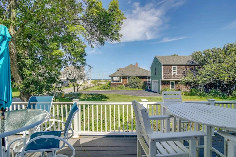 Charming Scituate Home w/ Deck - Walk to Beaches