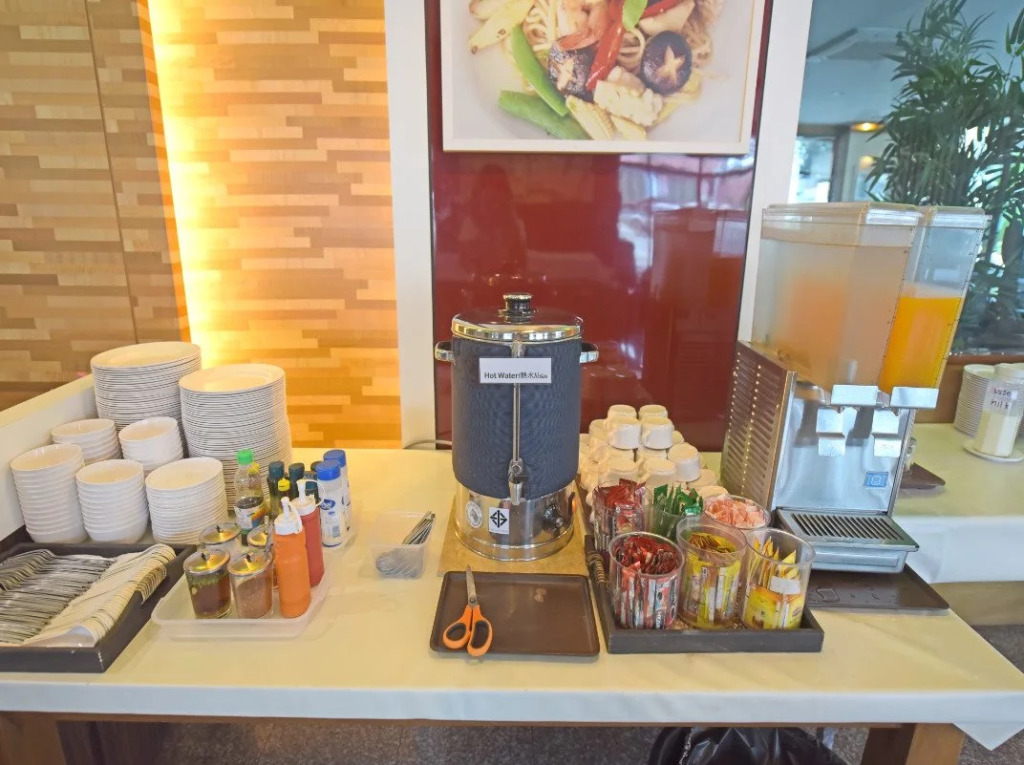 V Residence Chiangmai Hotel