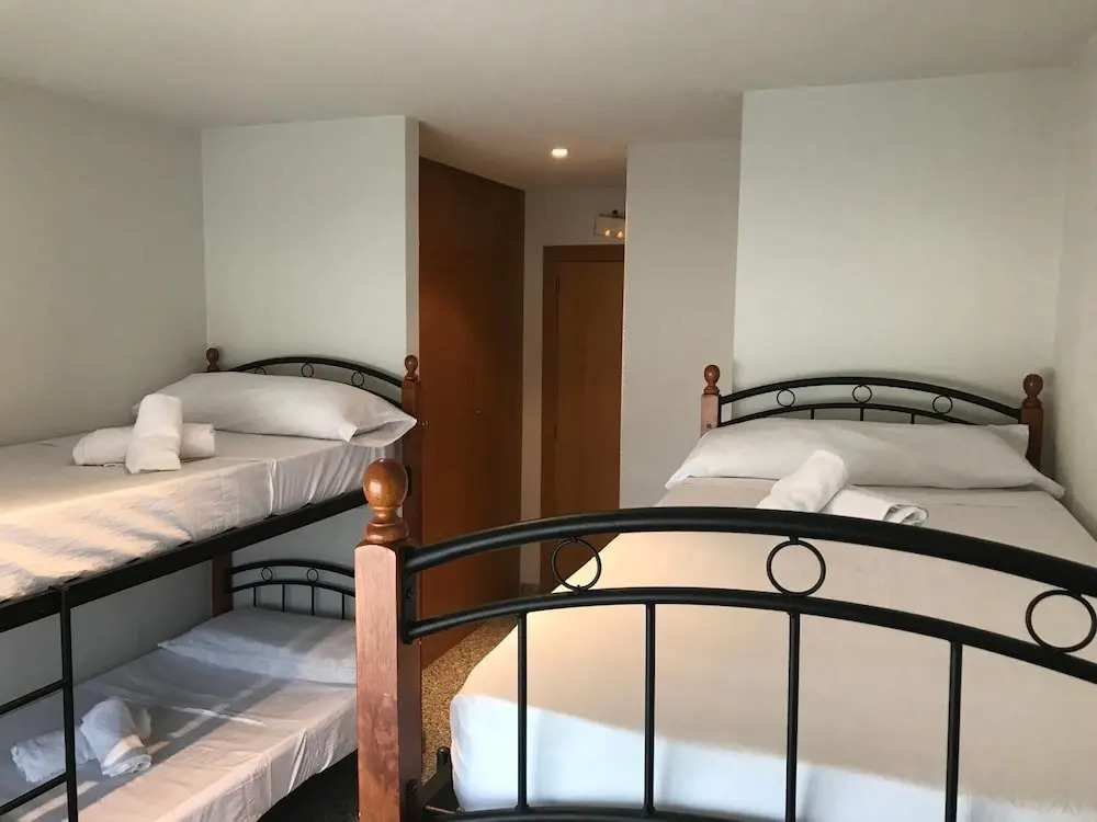Residencia universitaria Atilano Coco
