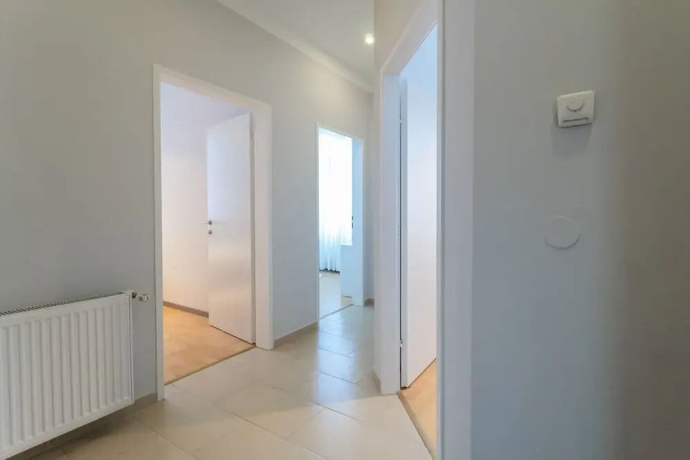 Beautiful and Sunny 2bdr Apartment