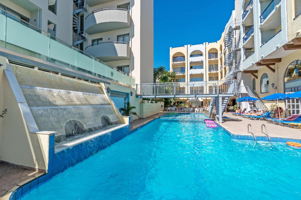 Ostria Apartments