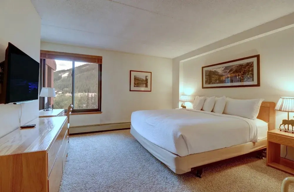 VS551 Village Square 1 Br 1 Ba