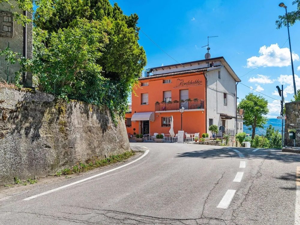 Holiday Home in Ca De Grimaldi with Garden