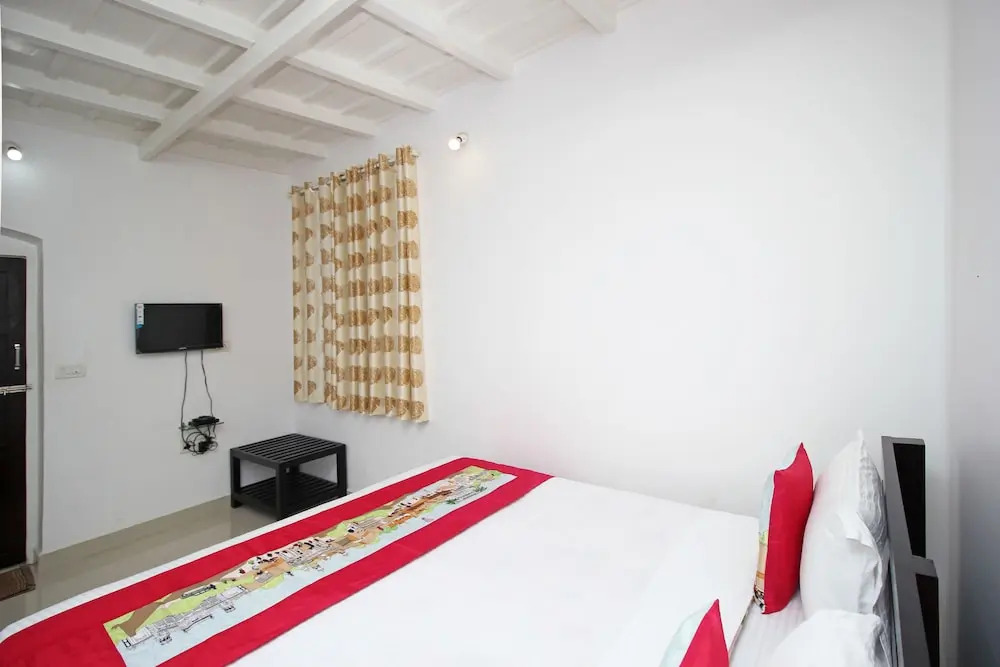 OYO 7170 Home Stay Vintage Villa