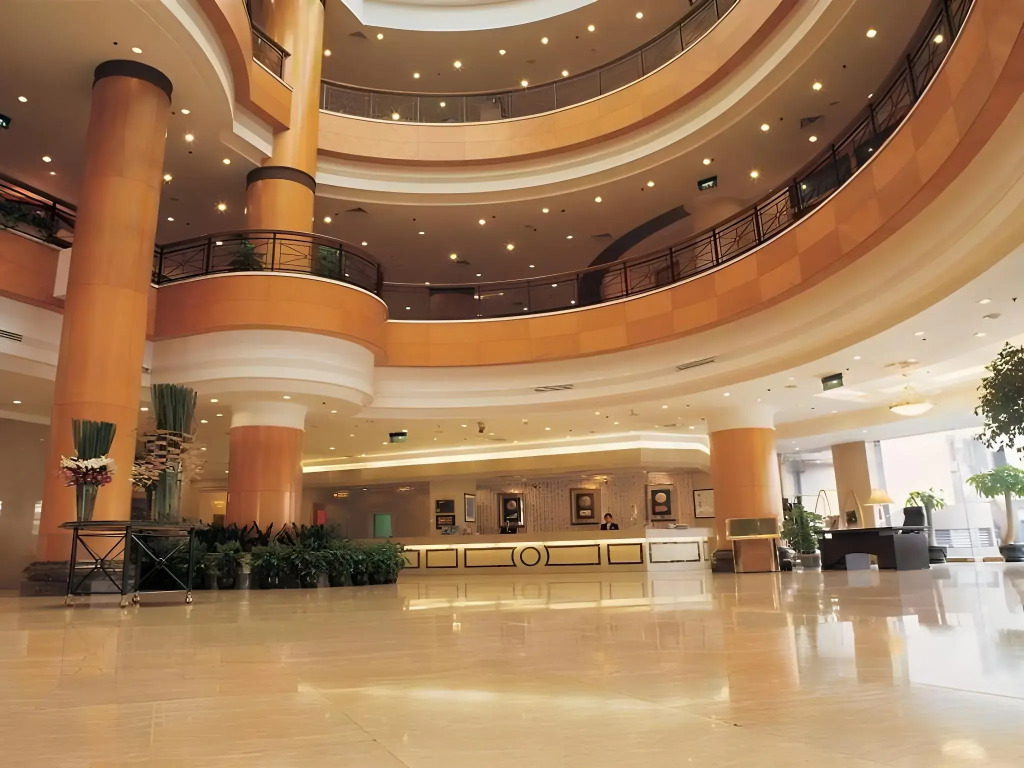 Отель Park Inn by Radisson Shanghai Downtown