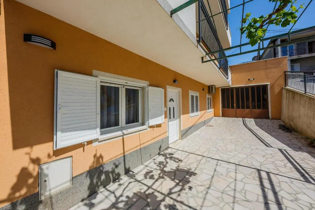 Apartments Selak