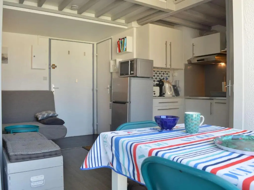 Appartement Narbonne, 3 pièces, 4 personnes - FR-1-229B-72