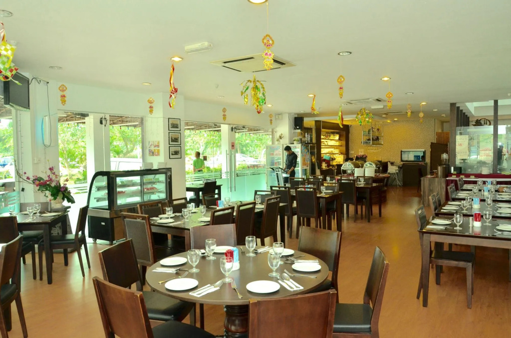 Swan Garden Hotel