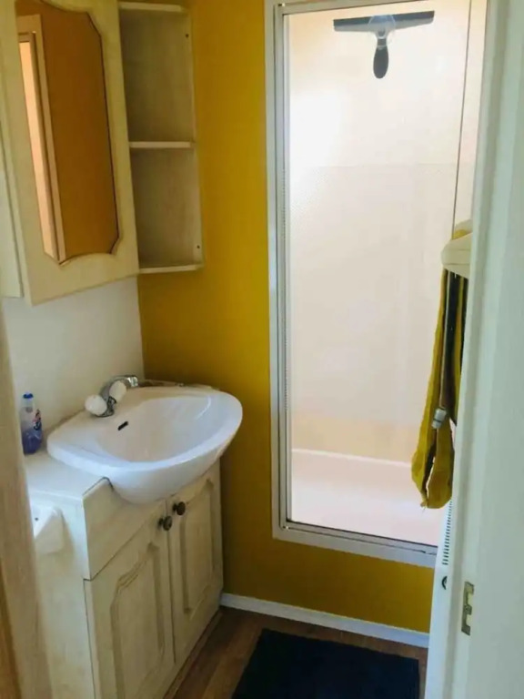 Midden Manor Country Stay on a Working Dairy Farm