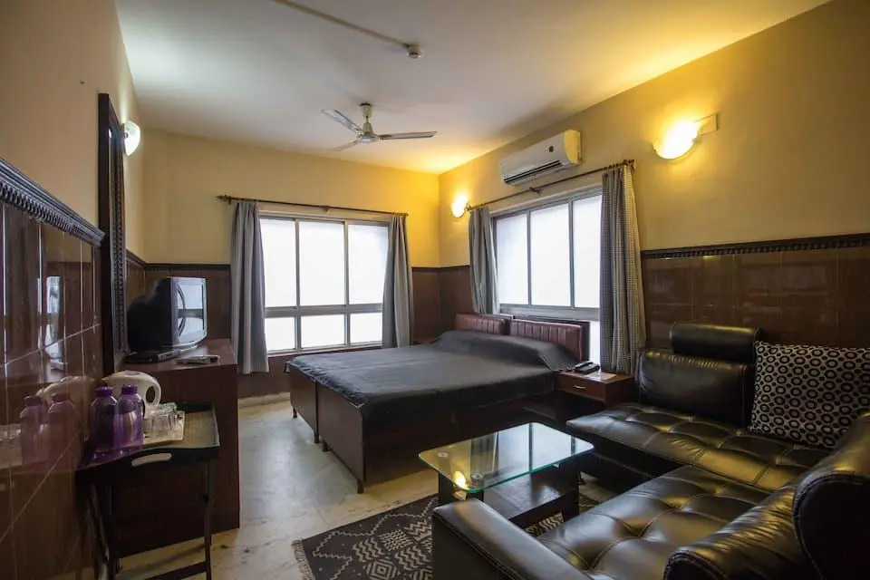 Malik Guest House, Bhowanipore