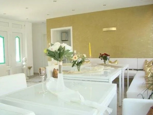 Bella Casa