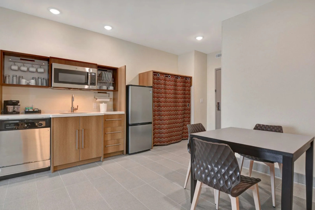 Home2 Suites By Hilton Savannah Midtown, Ga