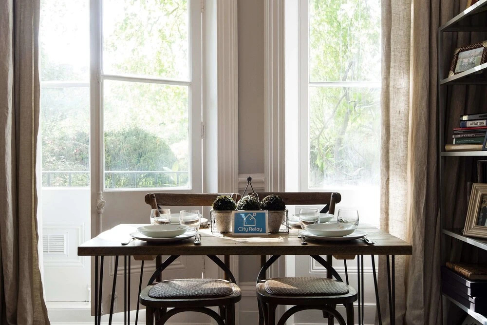 The Warwick Road Residence - IRV