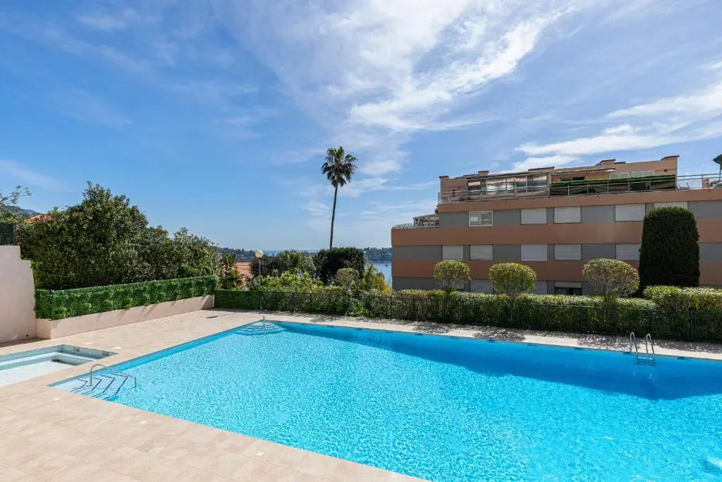 2 BDR Villefranche-sur-Mer Sea View Parking and Swimming Pool