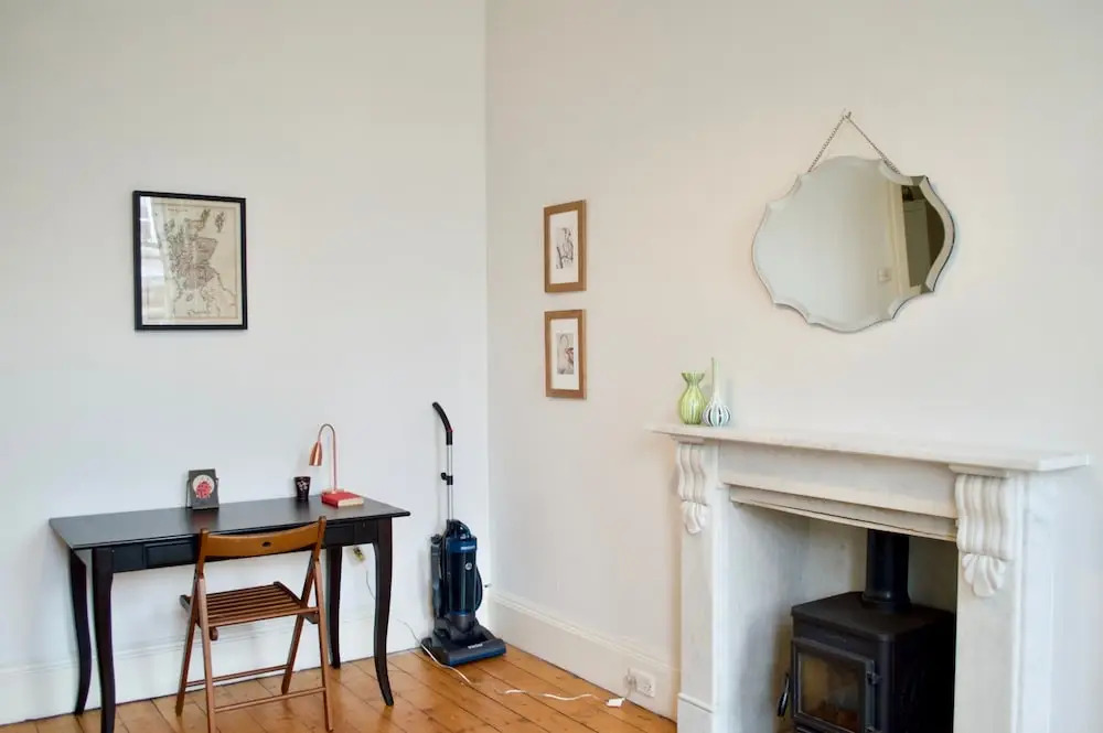 Cosy 1 Bedroom Home In Edinburgh