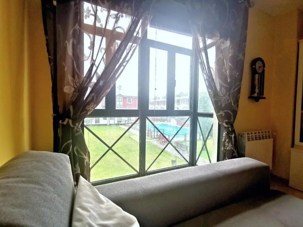 Apartamento de 3 dormitorios con piscina - Riaza Vacacional