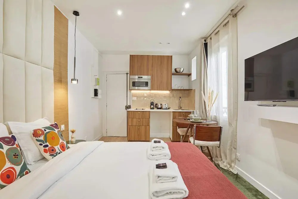 Luxury Suite in the Center of Paris
