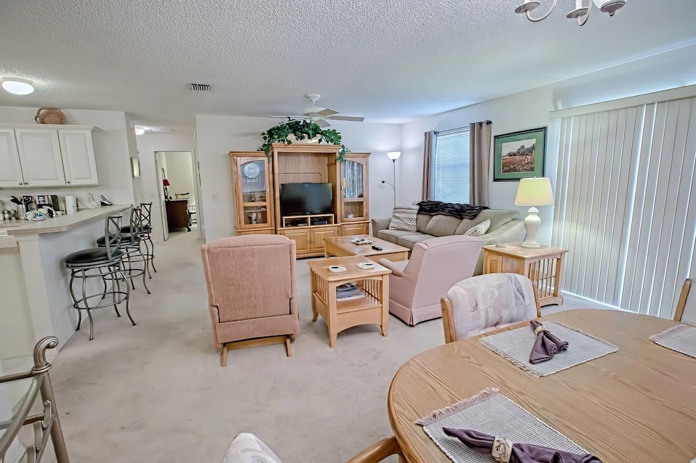 Bayou Place Home 2 Bedroom by The VIR Group