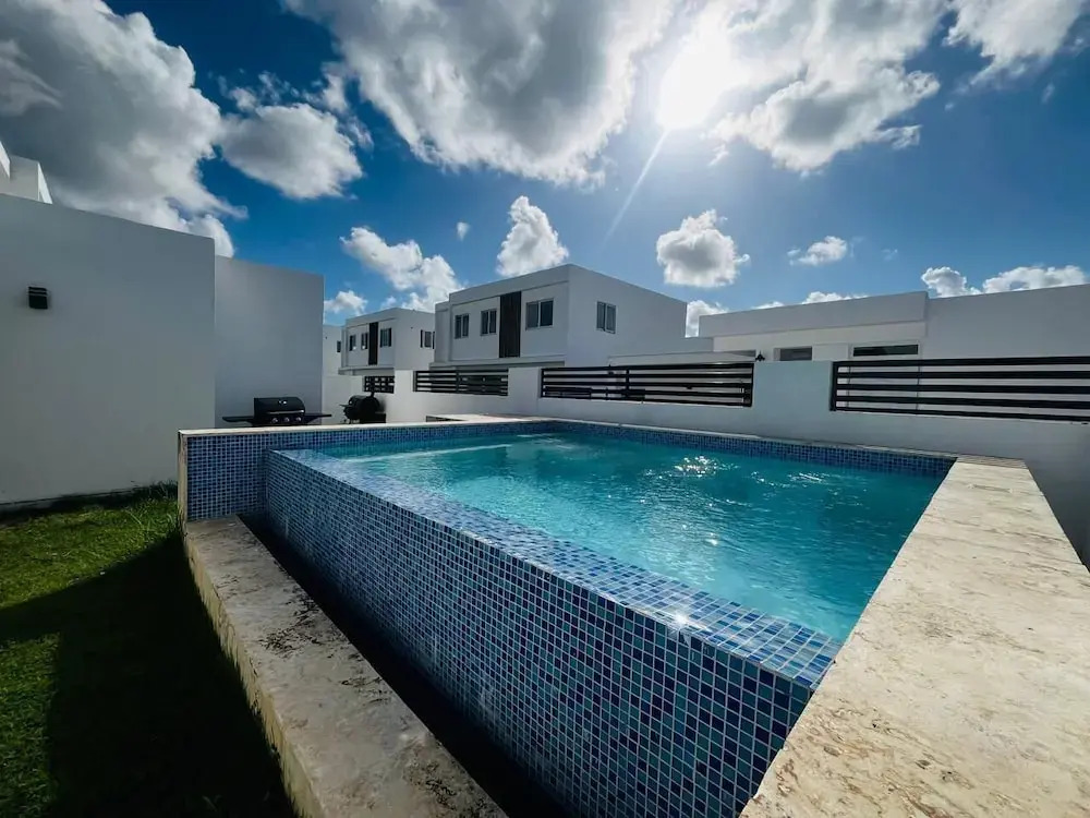 4BR 14 pax Twin Villa-Bbq & private pool