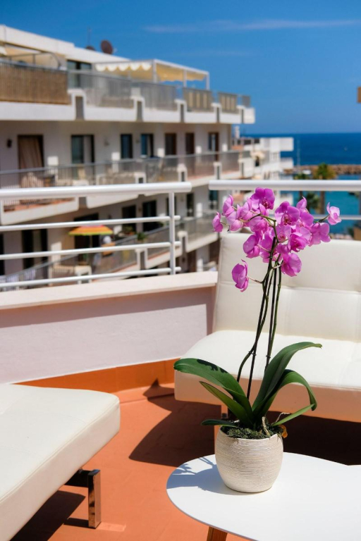 S'Alamera Suites Hotel & Apartments