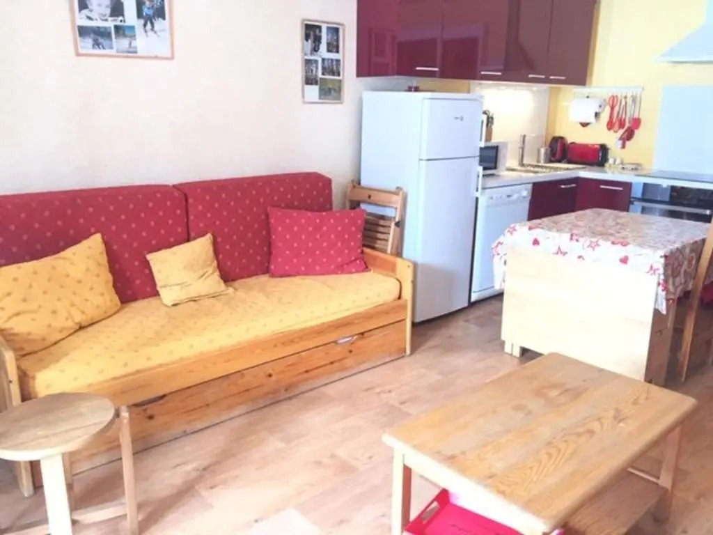 Appartement Risoul, 1 pièce, 4 personnes - FR-1-330-537