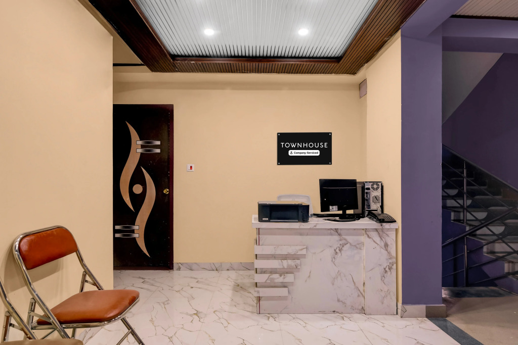 Super Townhouse Madhyamgram Chowmatha Bus Terminal Kolkata Formerly Star Guest House