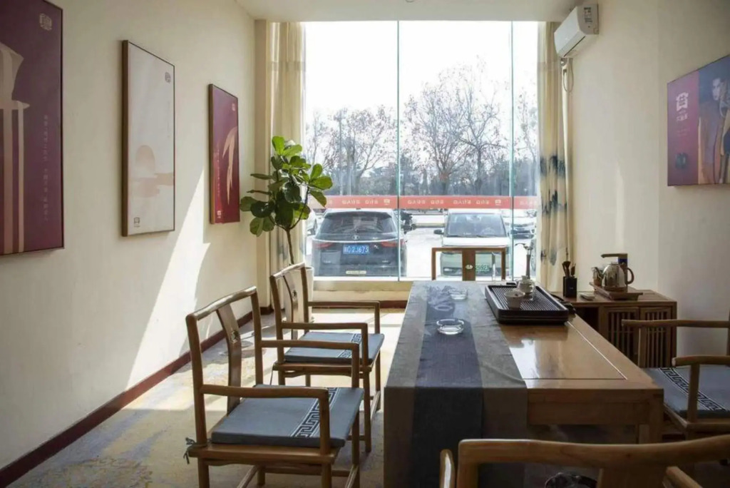 Taetea Hotel