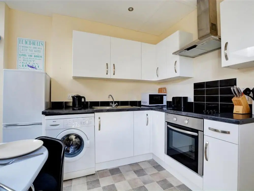 Swanky Holiday Home in Saint Merryn With Garden