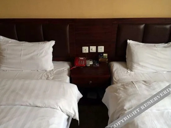 Yunkai Business Hotel