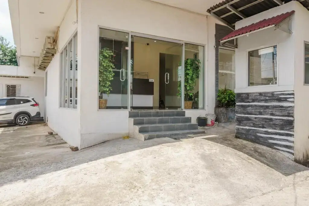 RedDoorz @ Jalan Jenderal Sudirman Palembang 2