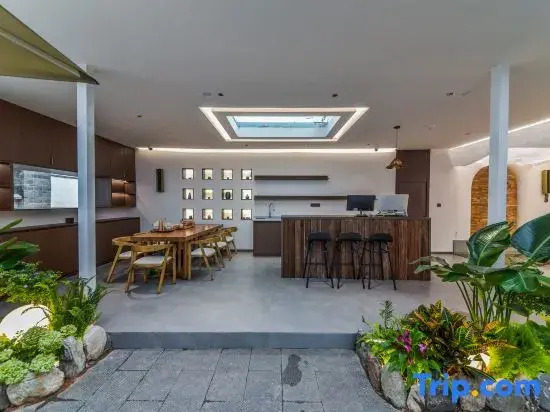 Dali Youfeng Small Courtyard Homestay (Xizhou Ancient Town Xizhou Bus Station Branch)