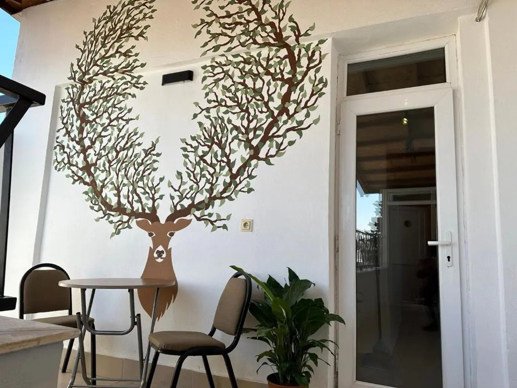 Deer Hotel & Hostel