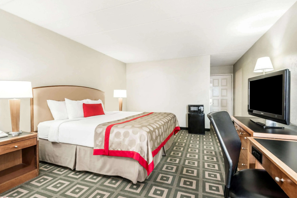 Ramada by Wyndham Xenia