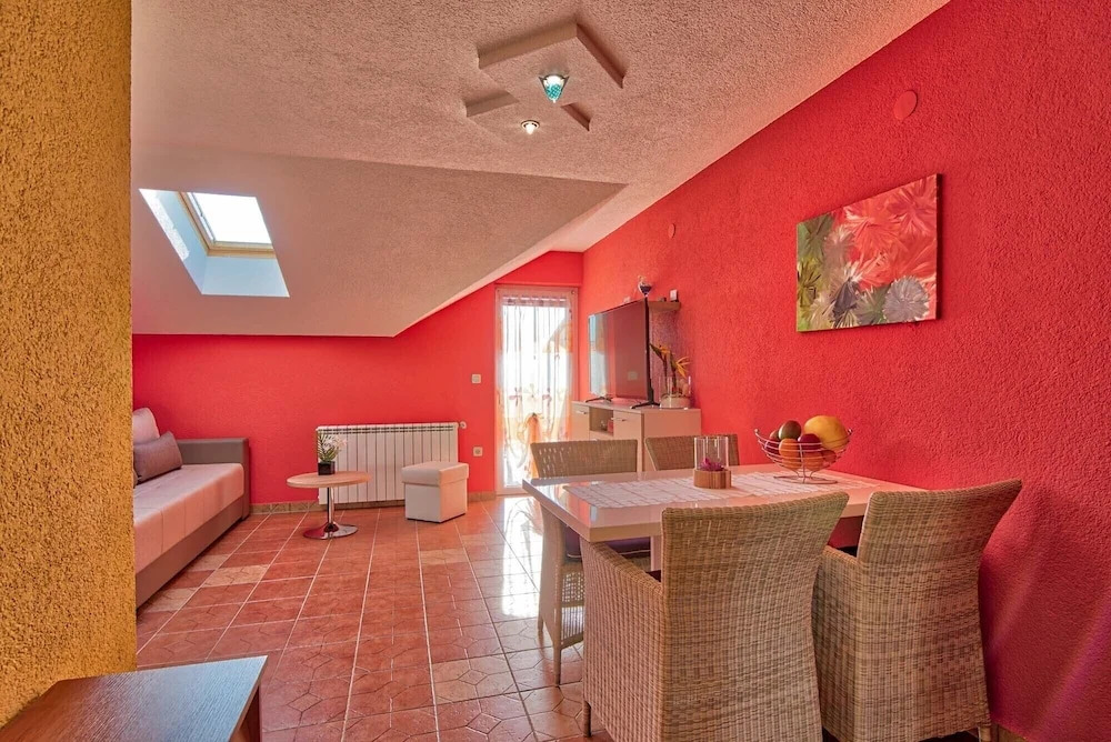 Apartment 1836