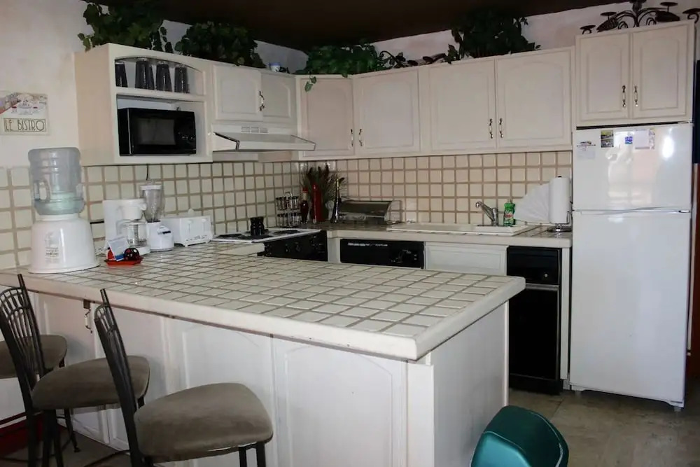 Marina Pinacate 1BR 220-V by Casago
