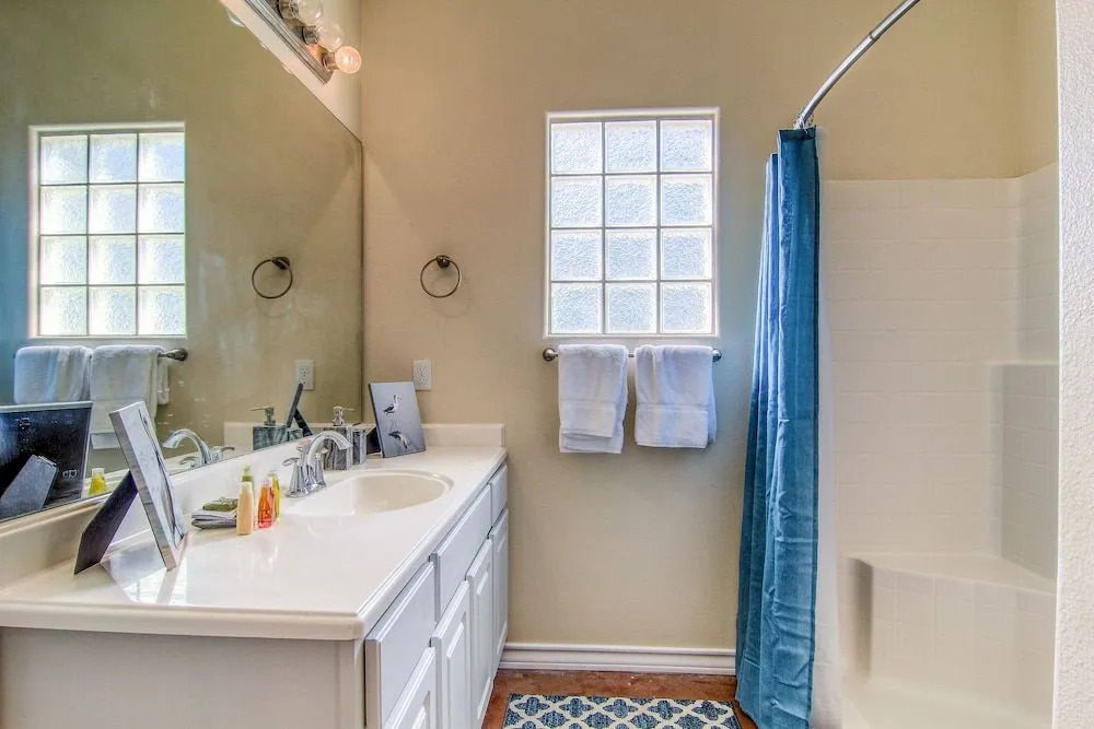 Admirals Quarters 103pb 2 Bedrooms 2 Bathrooms Condo