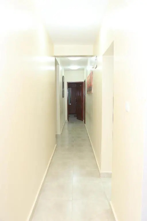Spacious Luxury Condo in Muyenga 24hr Security