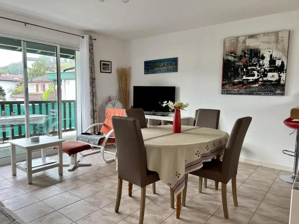 Appartement Cambo-les-Bains, 2 pièces, 2 personnes - FR-1-495-58