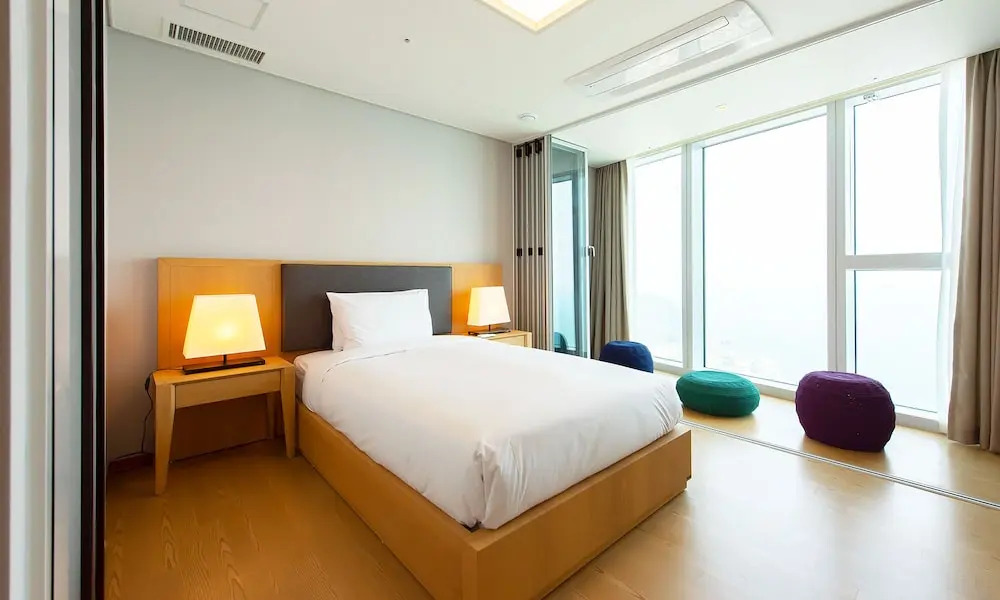 LCT Residence