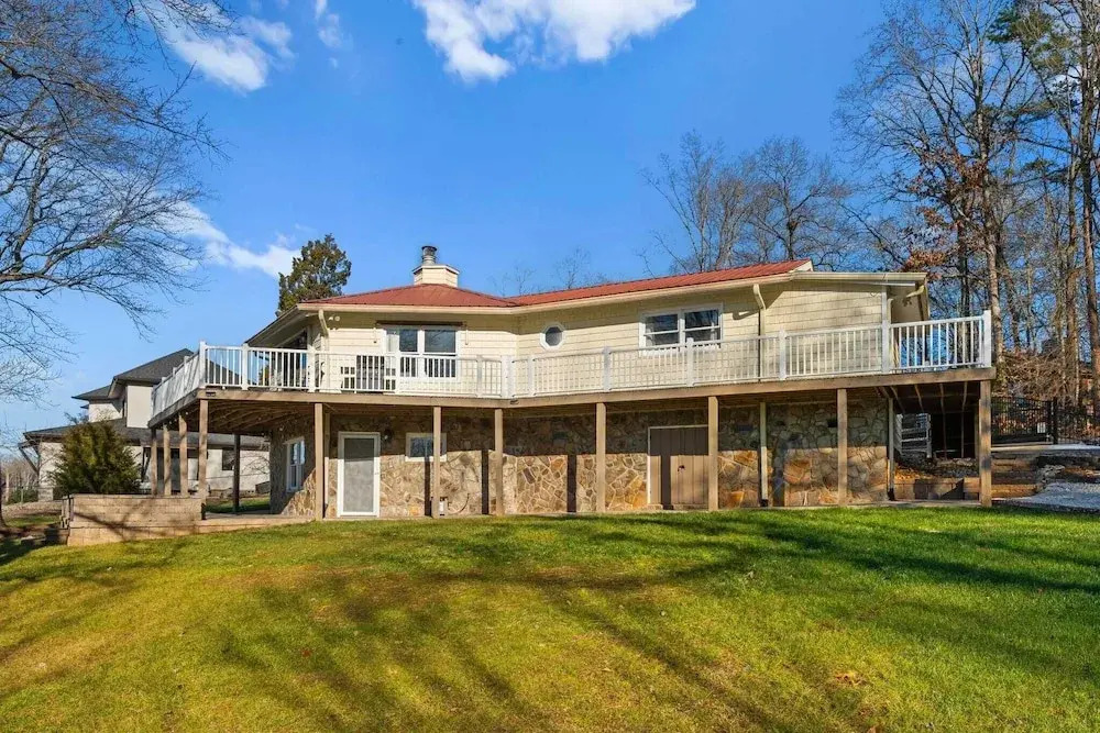 Pleasant Cove Waterfront Getaway With Fire Pit, Deck, and Lake Views